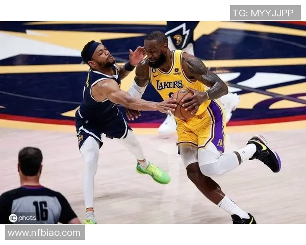 2020年9月25日湖人对掘金精彩比赛回放全程回顾与分析